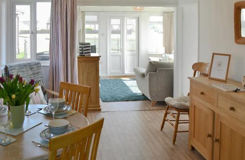 Bacton House | Cottage By The Sea