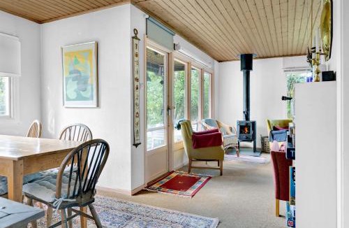 Faarevejle House | Cottage By Veddinge In Charming 70S Style