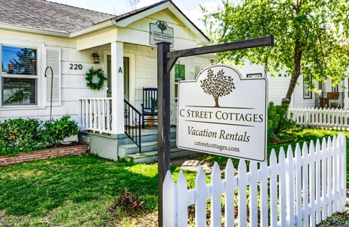 Jacksonville Cottage | Cottage C with Large Private Patio