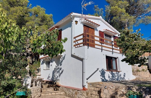 El Montmell Cottage | Cottage 'Ca La Calma' with Sea View, Wi-Fi and Air Conditioning