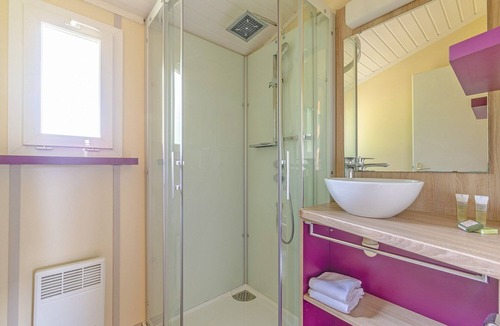Castelmoron-sur-Lot Cabin | Cottage Charmant, Terrasse | Accès piscine