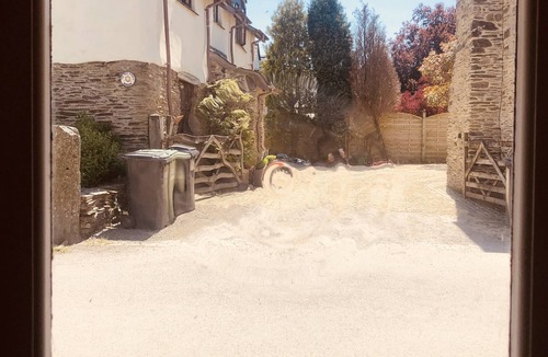 West Down House | Cottage, close to Devon beaches with games room