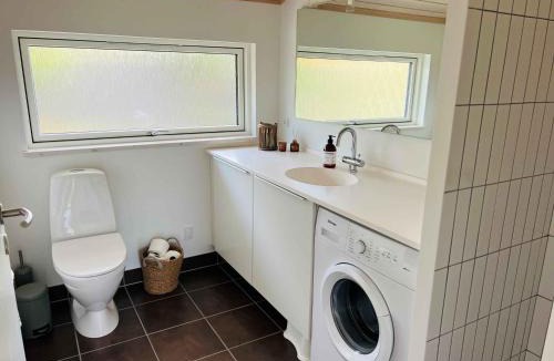 Vordingborg House | Cottage Close To Forest Beach