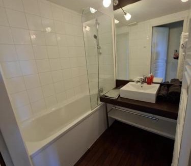 Chaveignes Apartment | Cottage Corneille 3 paisible et frais