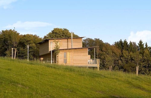 Eppe-Sauvage Cabin | Cottage cosy et lumineux avec terrasse près du lac