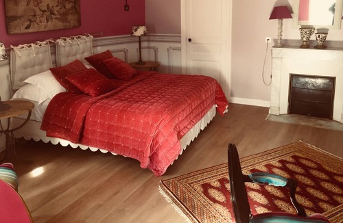 Azay-le-Rideau House | Cottage de La Tour, swimming pool, garden at Domaine Plessis Gallu in Azay le rideau