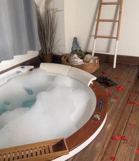 Luneville Apartment | Cottage de Pénélope