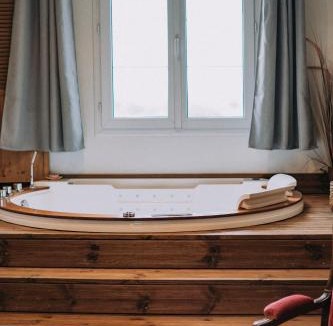 Luneville Apartment | Cottage de Pénélope