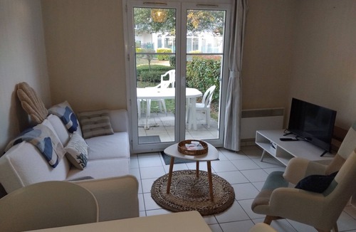 Dives-sur-Mer Cottage | Cottage-Dives sur Mer-5min from the beach-heated pool-4/5 pers