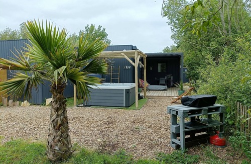 Saint-Jean-de-Monts House | Cottage Enjoy Premium et son Spa Privatif