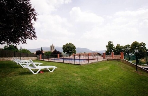 Santa Maria de Besora Cottage | Cottage for 8 people in the Catalan pre-Pyrenees