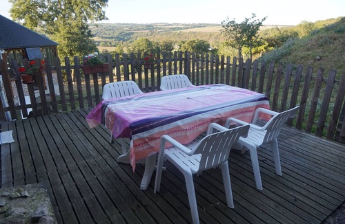 Les Isles-Bardel Cottage | COTTAGE FARM the Curve