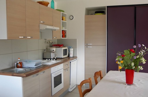 Crots Apartment | Cottage for 4 Guests with Mountain View