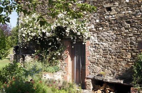 Andouque House | Cottage for 6 People in the Tarn Countryside