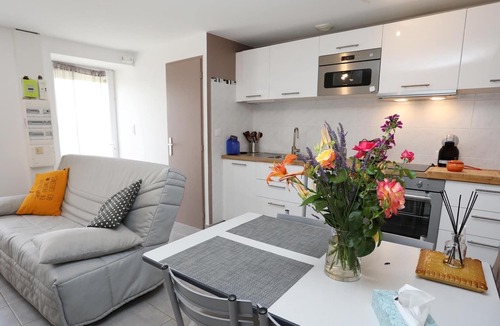 Chateauneuf-de-Galaure Apartment | Cottage Les Figues 1