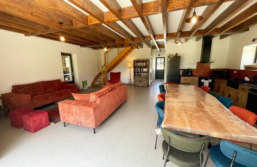 Courcelles-de-Touraine Cottage | Cottage with private garden, near castles, pets allowed