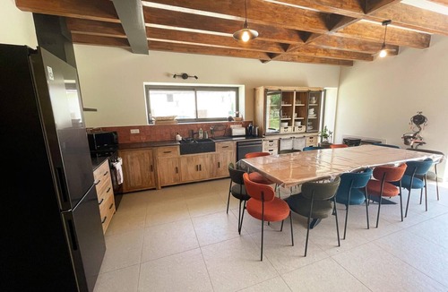 Courcelles-de-Touraine Cottage | Cottage with private garden, near castles, pets allowed