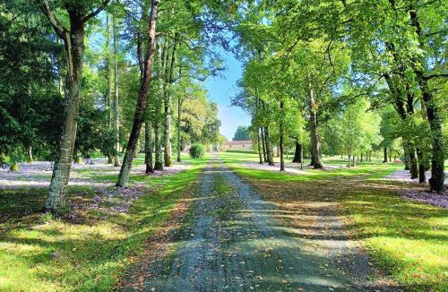 La Chapelle-Baton House | COTTAGE