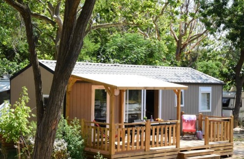 Saint-Julien-des-Landes House | COTTAGE PARKS LA FORÊT - 3 bed 6 bath mobile home in the heart of the chateau park