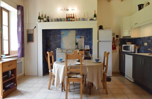 Wierre-Effroy Cottage | Cottage in Wierre-Effroy near Forest