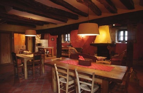Ahedo del Butron Cottage | Cottage (full rental) Dondevilla I for 10 +3 people