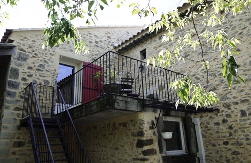 Bollene Cottage | Cottage "Ganesh" in Mas eighteenth