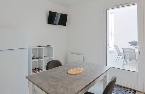 Bretignolles-sur-Mer Cottage | Cottage 'Gîte Les Oyats' with Terrace, Garden & Wi-Fi