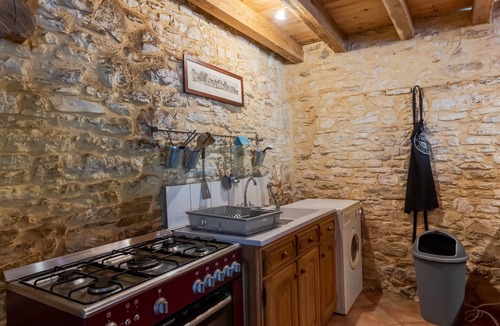 Degagnac House | Cottage 'Gite Soleil' with Shared Pool, Private Terrace and Wi-Fi
