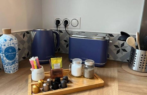 Jouars-Pontchartrain Apartment | Cottage Haussmann