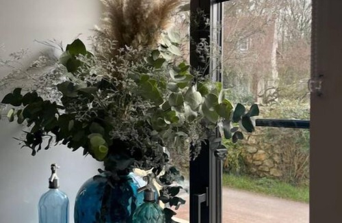 Jouars-Pontchartrain Apartment | Cottage Haussmann