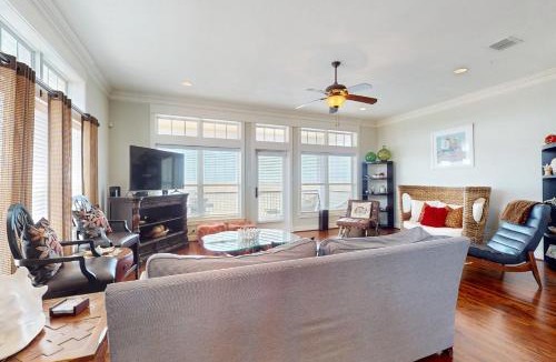 Corpus Christi House | Cottage House #201