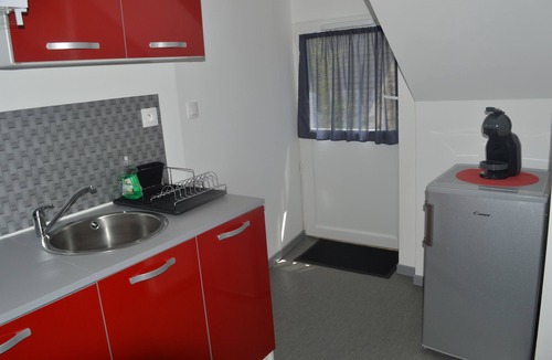La Chapelle-sur-Loire Apartment | Cottage in the heart of the Bourgueil vineyard.