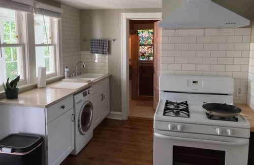 Evanston Cottage | Cottage in a Garden
