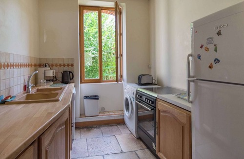 Giroux Other | Cottage in an old remote farmhouse near ChÃ¢teauroux