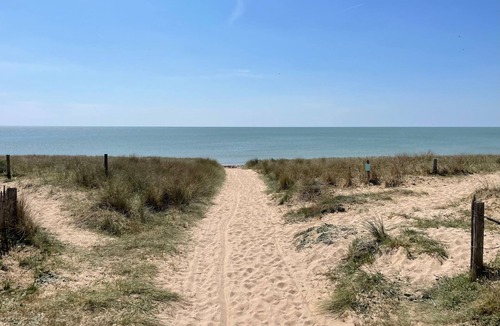 Barbatre House | Cottage in Barbâtre, 30m from the beach for 4 pers