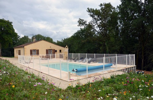 Saint-Genies House | cottage in black perigord with private pool