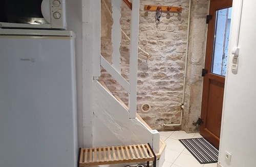 Varennes-le-Grand House | cottage in Bourg Mignon