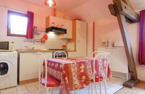 Bourgnac House | Cottage in Bourgnac with Whirlpool