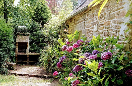 Plouigneau Cottage | Cottage in Brittany