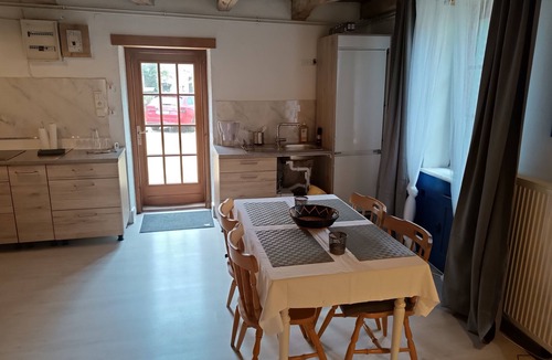 Le Rousset-Marizy House | Cottage in Burgundy - quiet yet central