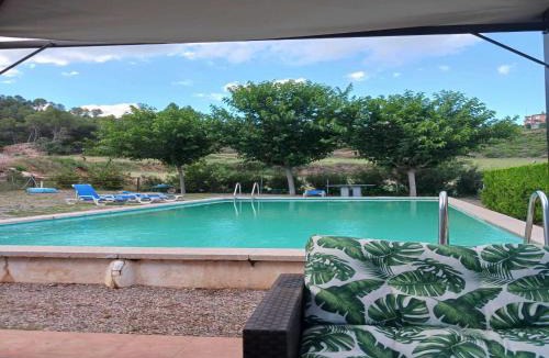 Sant Salvador de Guardiola House | Cottage in Catalonia with pool and garden