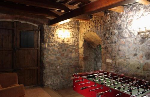 Sant Salvador de Guardiola House | Cottage in Catalonia with pool and garden