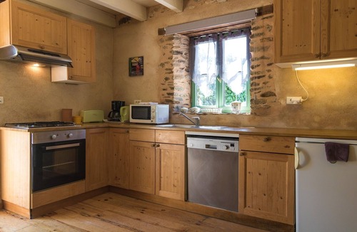 Chalais Cottage | Cottage in Chaleix near Forest and Lake