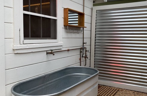 Napa House | Cottage in downtown Napa