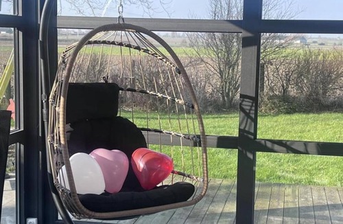 Oudezeele Cottage | Cottage in Flanders with spa and enclosed garden