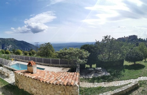 Gourdon Apartment | Cottage in former sheepfold