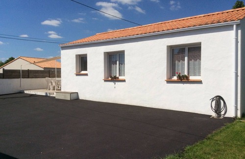 Bretignolles-sur-Mer Cottage | Cottage in Brétignolles-sur-Mer, near beach, 2 bedrooms