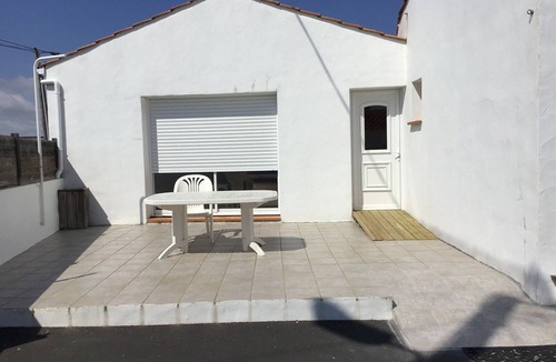 Bretignolles-sur-Mer Cottage | Cottage in Brétignolles-sur-Mer, near beach, 2 bedrooms