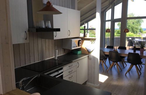 Grønninghoved Strand House | Cottage in Grønninghoved with view