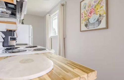Livonia Center House | Cottage in Hemlock